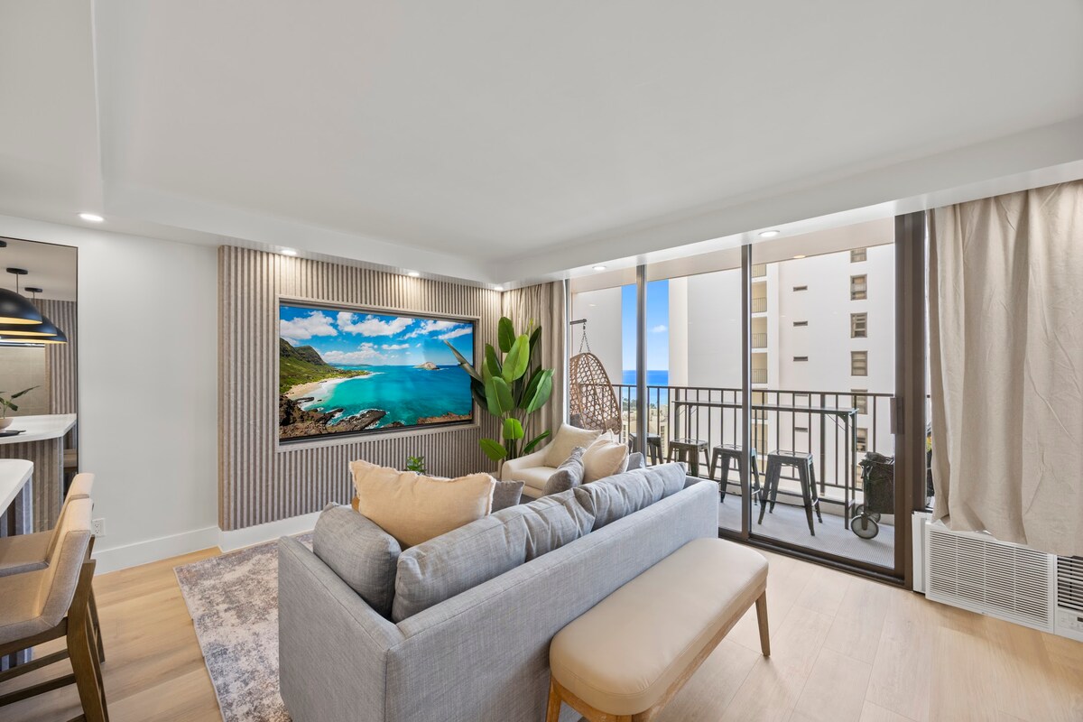 31F-Waikiki Banyan-1BR-Ocean & City Skyline Views