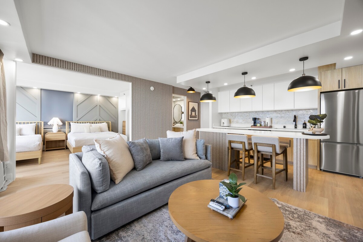 31F-Waikiki Banyan-1BR-Ocean & City Skyline Views