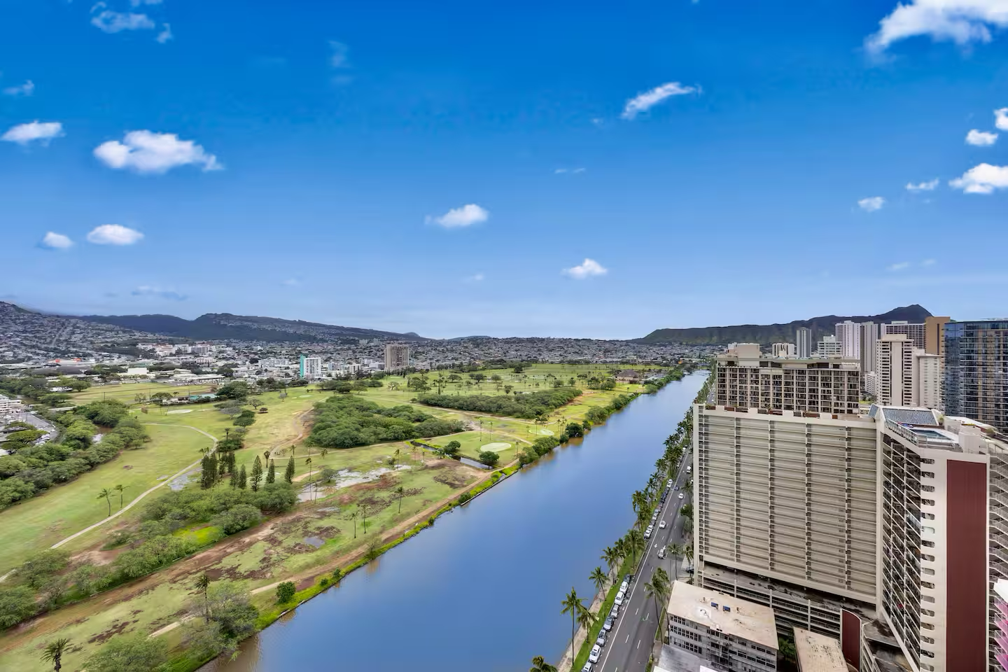34F-Waikiki 1BR Retreat-Ocean & Diamond Head Views