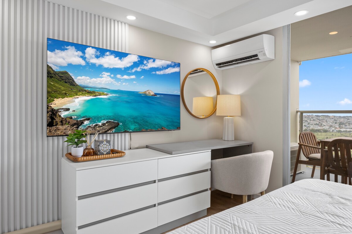 34F-Waikiki 1BR Retreat-Ocean & Diamond Head Views