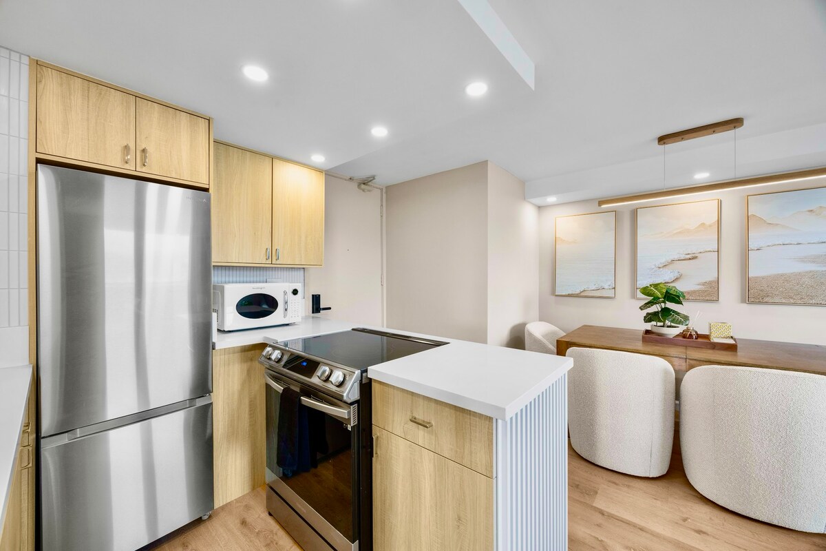 34F-Waikiki 1BR Retreat-Ocean & Diamond Head Views