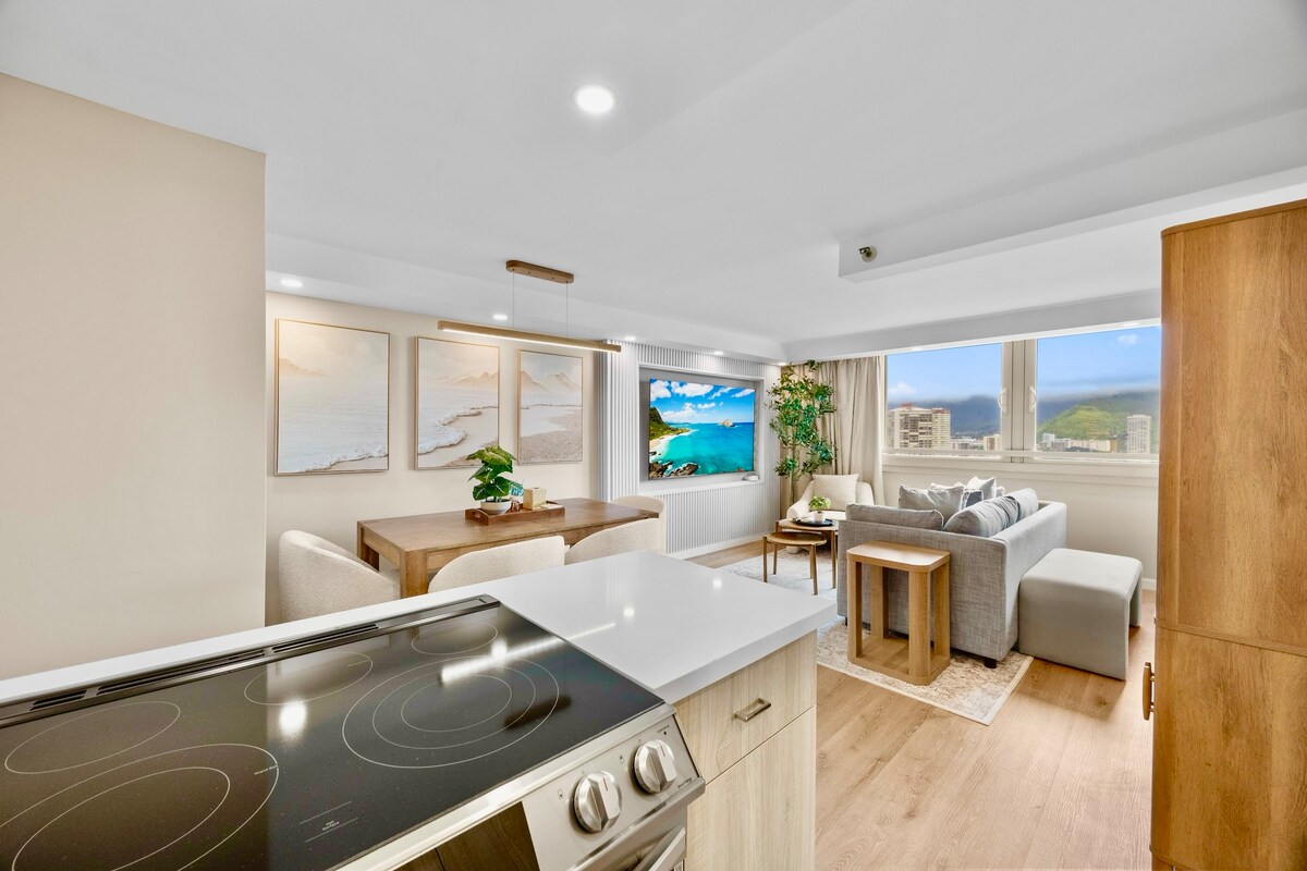 34F-Waikiki 1BR Retreat-Ocean & Diamond Head Views