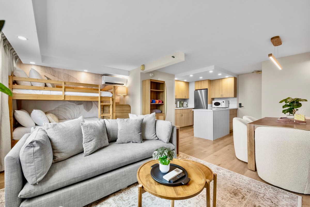 34F-Waikiki 1BR Retreat-Ocean & Diamond Head Views