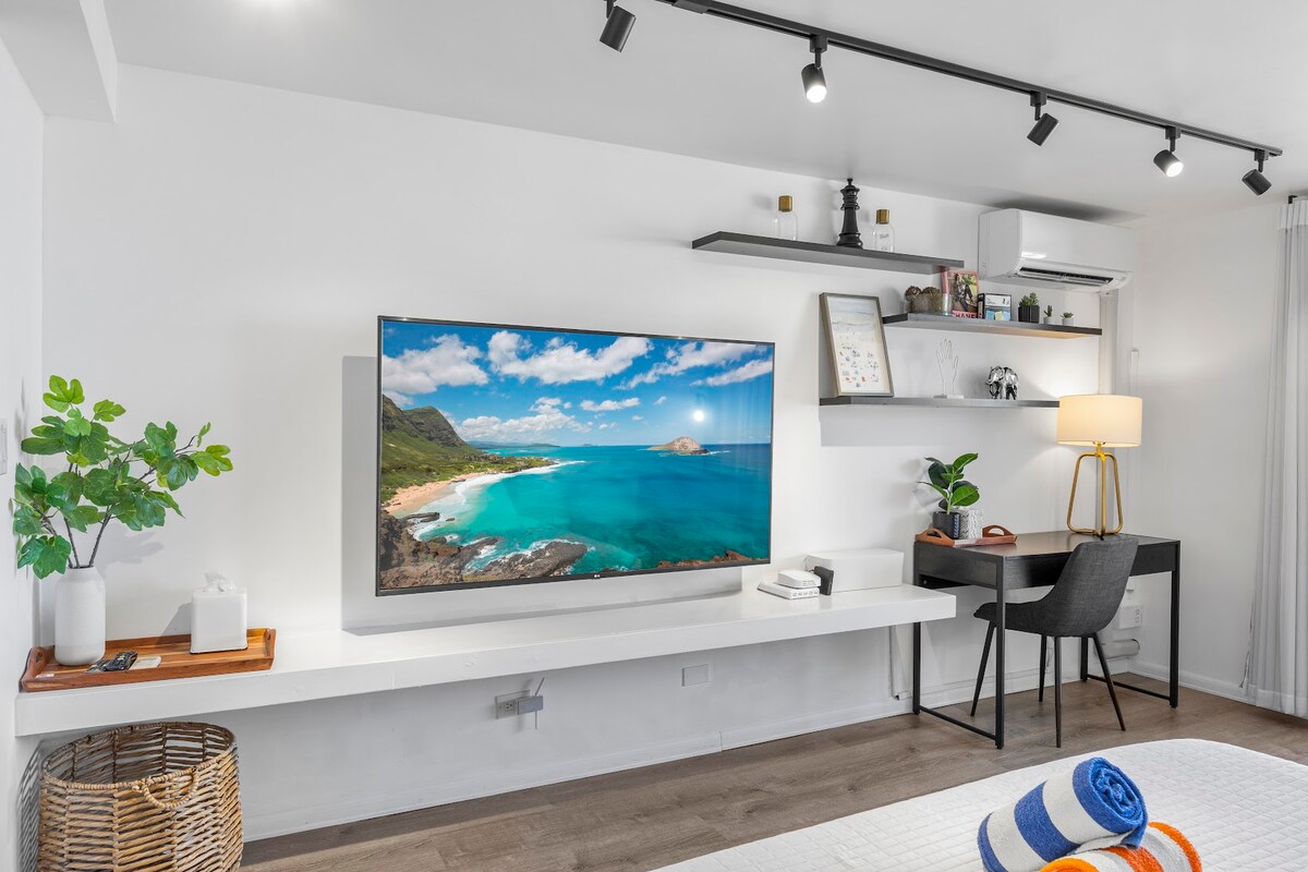 26FL-Renovated Modern & Chic King Studio-Waikiki