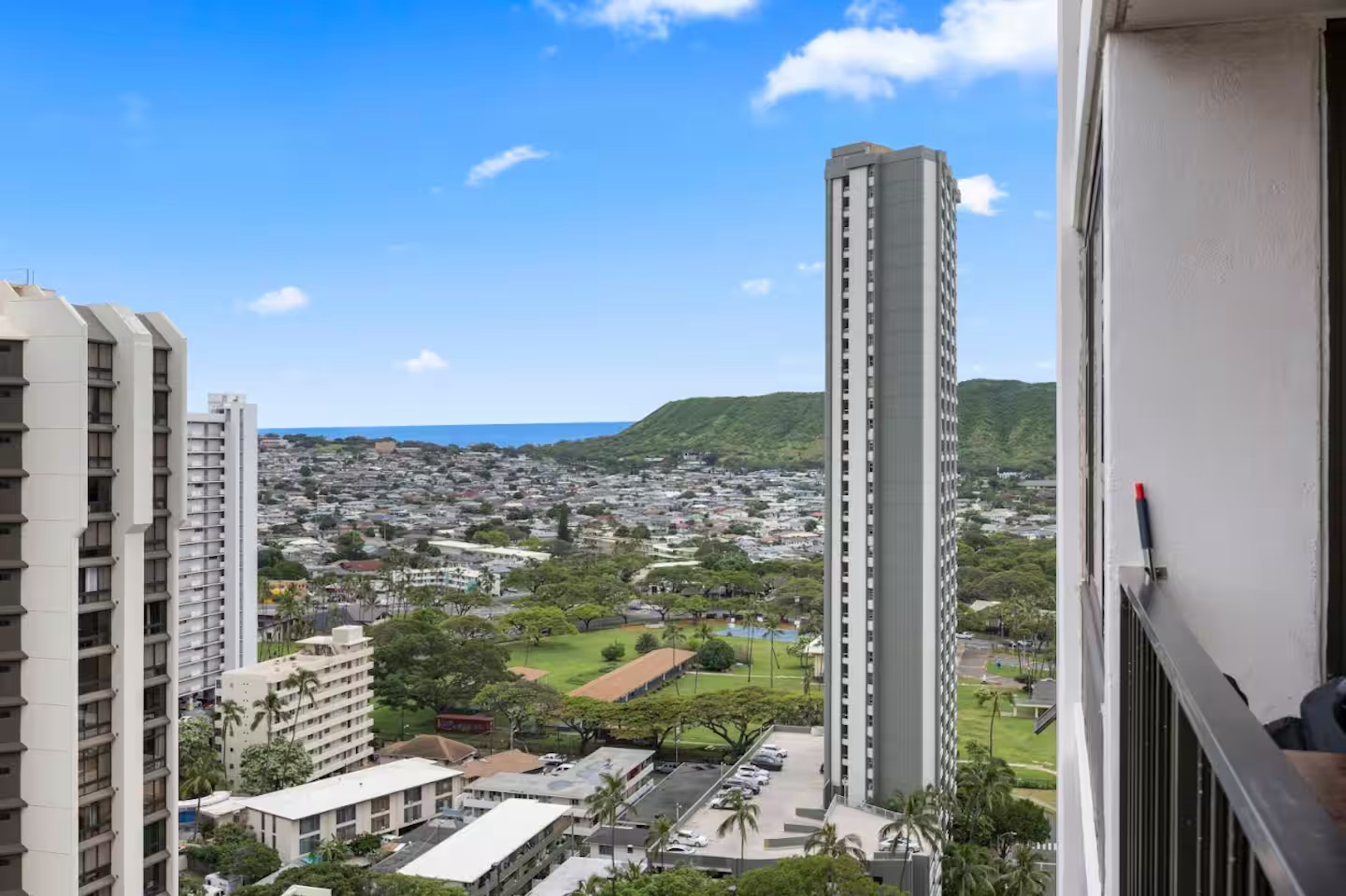 23F-Upscale 1BR-Mountain View-Free Parking w/ Pool