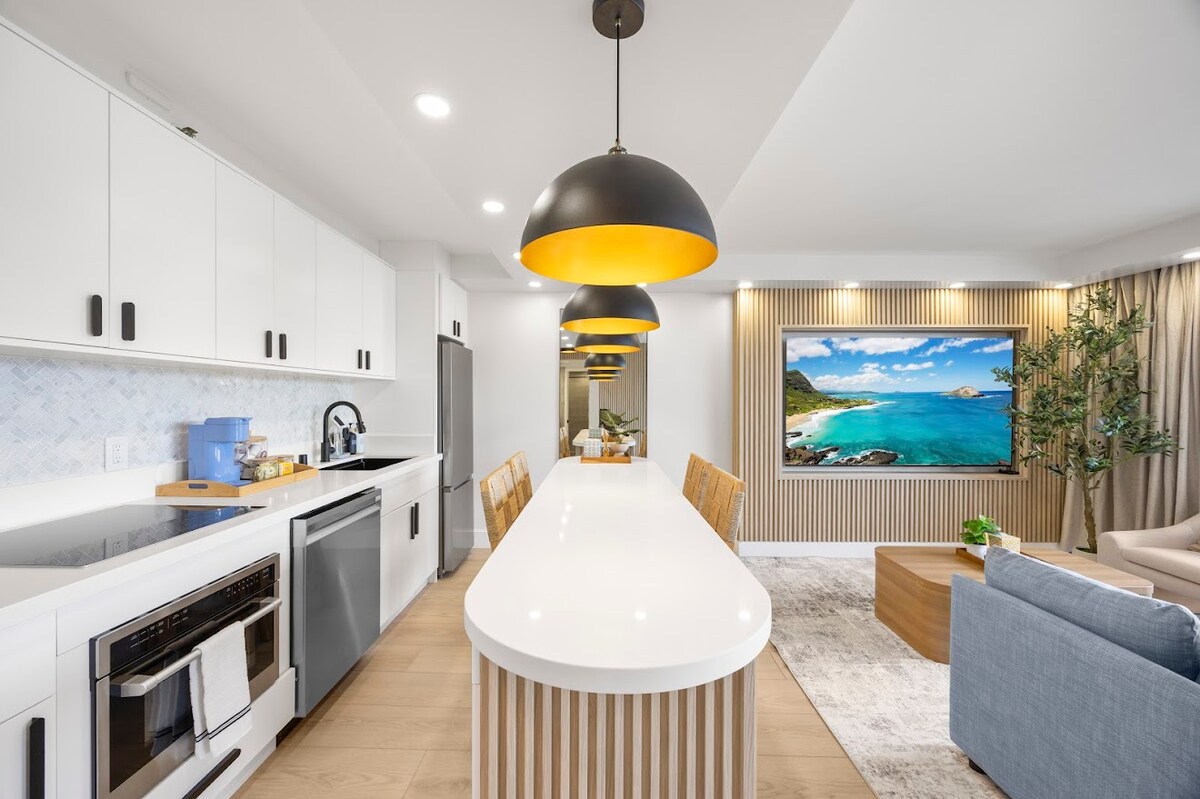 23F-Upscale 1BR-Mountain View-Free Parking w/ Pool