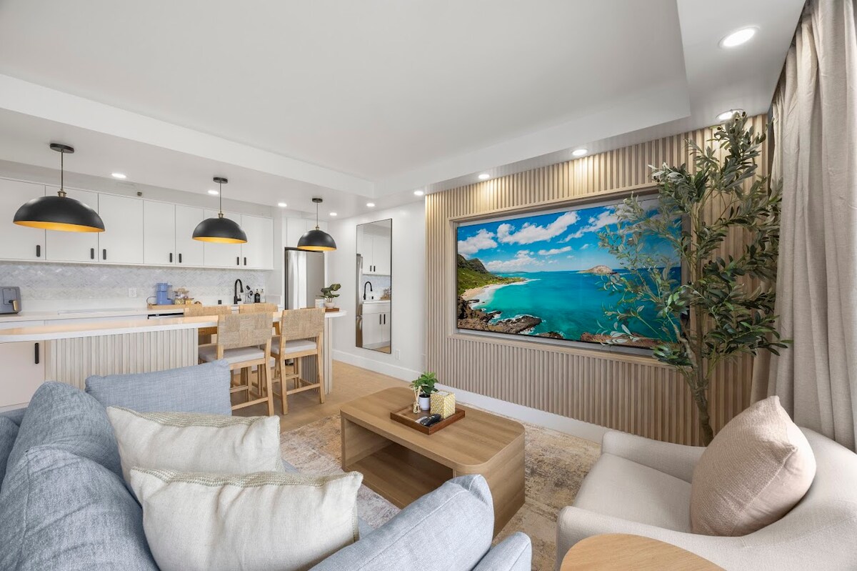 23F-Upscale 1BR-Mountain View-Free Parking w/ Pool