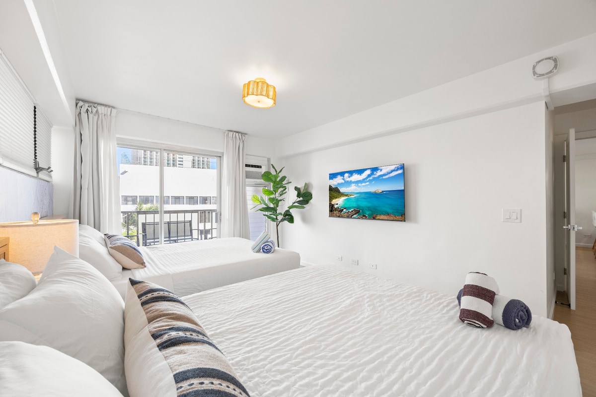 Hidden Oasis-2BR|2BTH w/Parking-Waikiki Beach