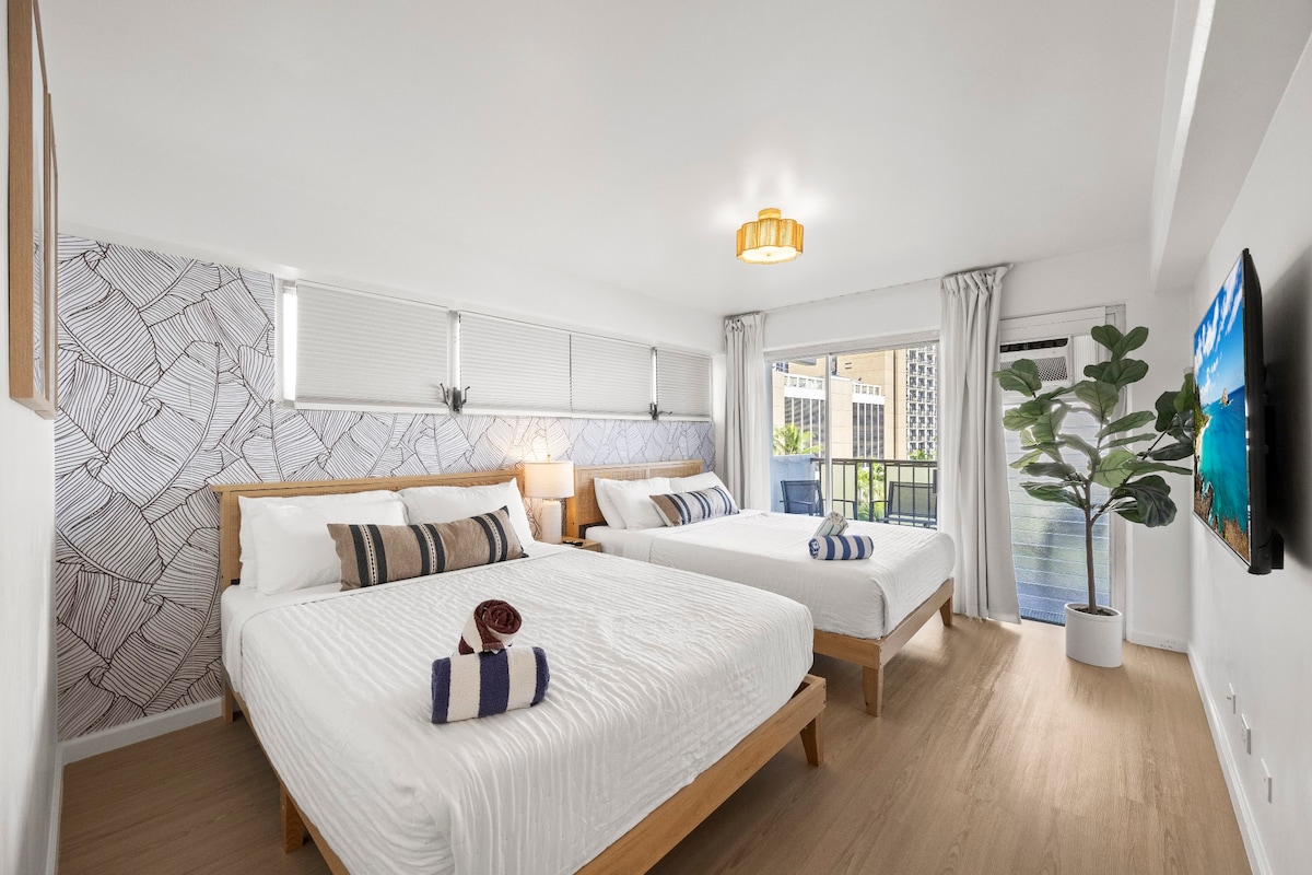 Hidden Oasis-2BR|2BTH w/Parking-Waikiki Beach