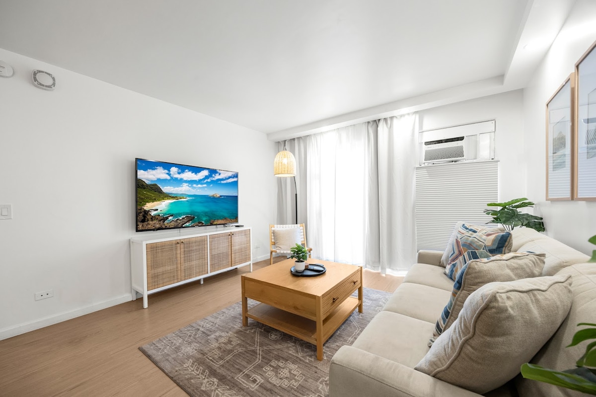Hidden Oasis-2BR|2BTH w/Parking-Waikiki Beach