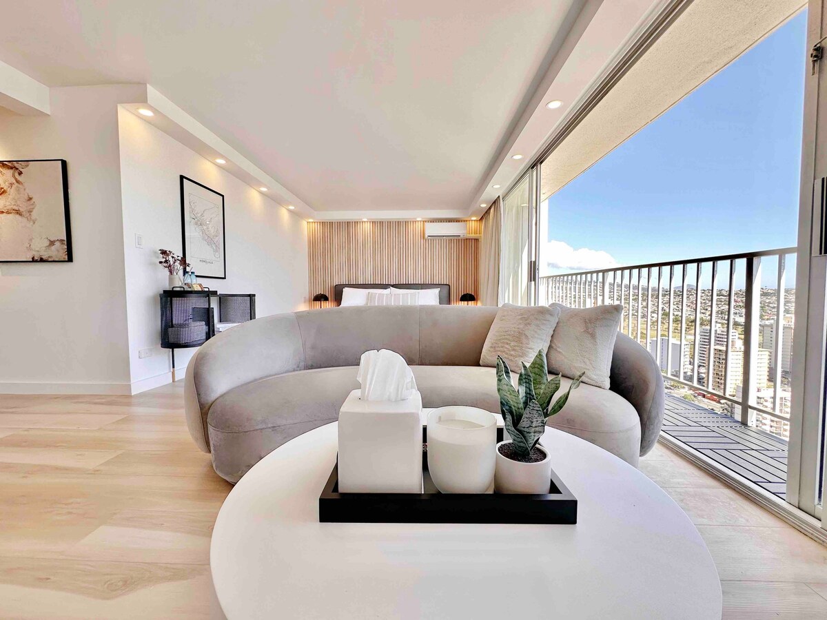 High FL-Upscale Ocean View w/ Easy Beach Access~