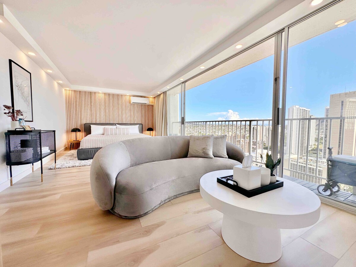 High FL-Upscale Ocean View w/ Easy Beach Access~