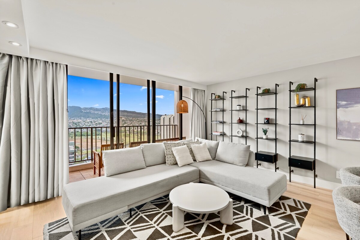 25FL-Upscale Ultra Modern-Premium 1BR W/Parking