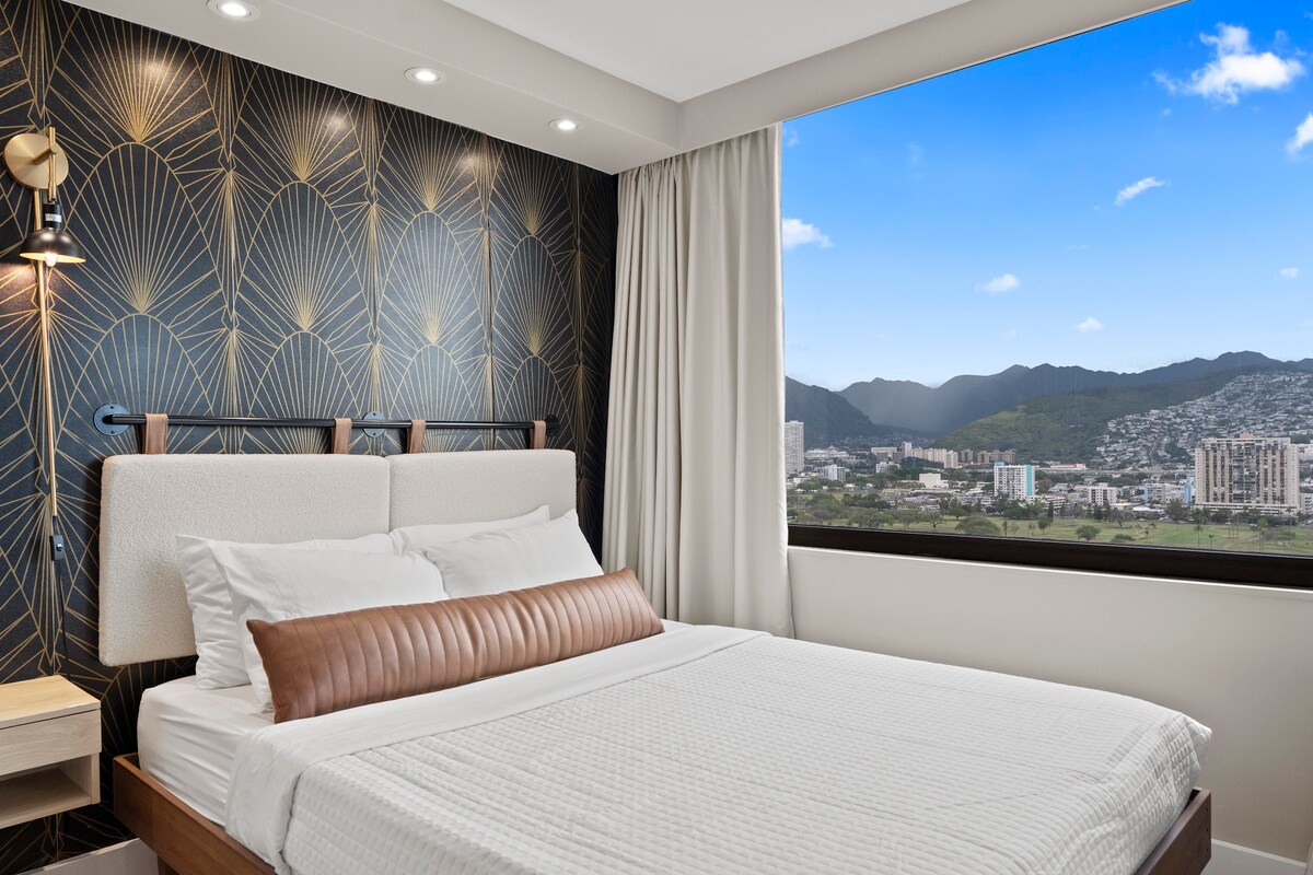 25FL-Upscale Ultra Modern-Premium 1BR W/Parking