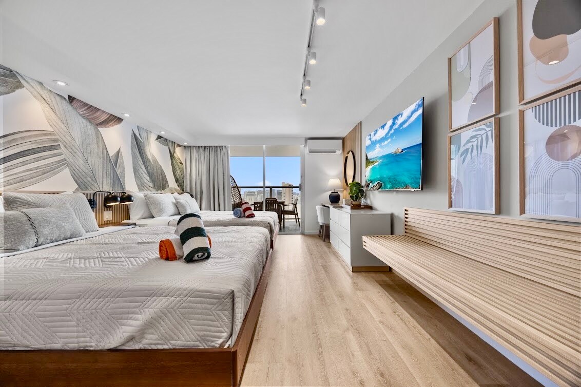 39F-Stunning High-FL Studio w/Ocean & City Views