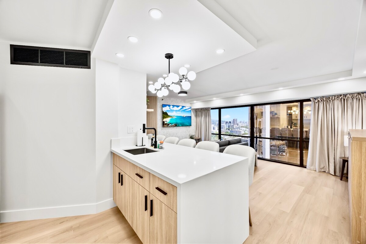 26F-Financial District-City View-1BR w/Parking