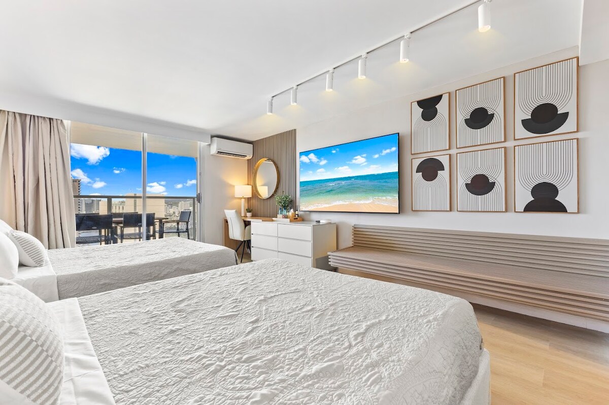 34F-Stunning Tropical Studio w/Ocean & City Views
