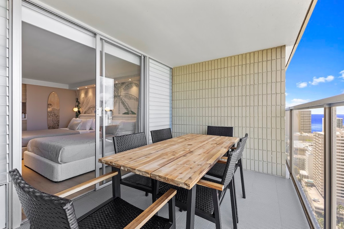 34F-Stunning Tropical Studio w/Ocean & City Views