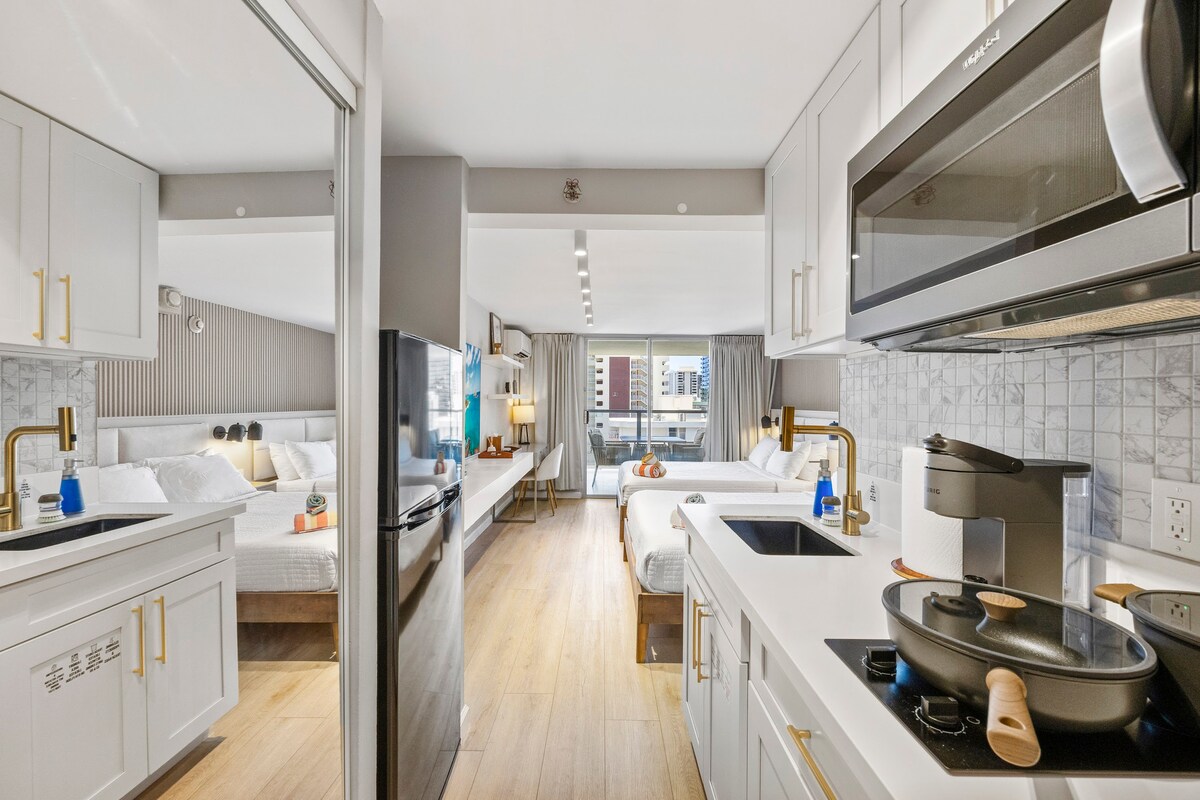 20F-Newly Remodeled Cozy Studio w/2Queens-Waikiki~