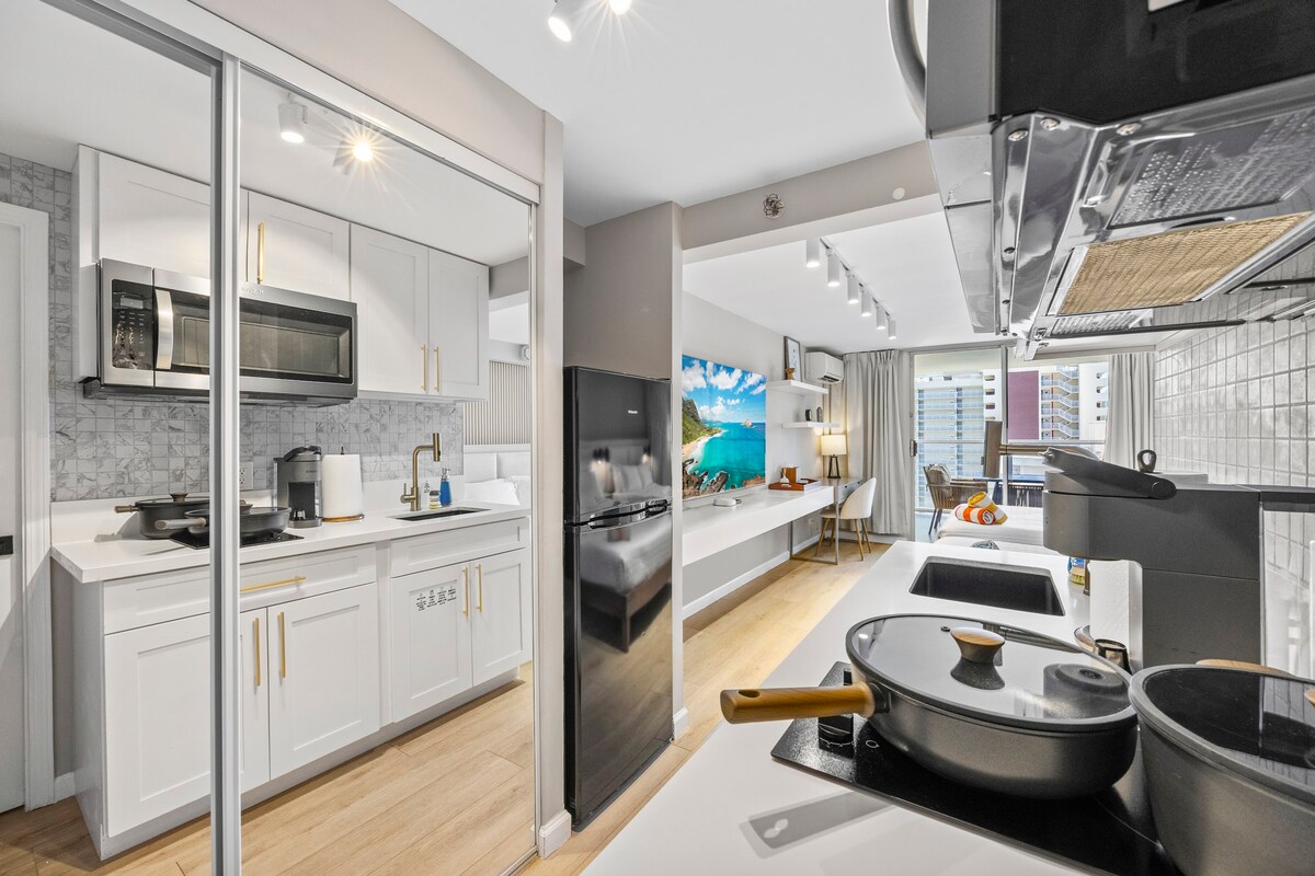 20F-Newly Remodeled Cozy Studio w/2Queens-Waikiki~