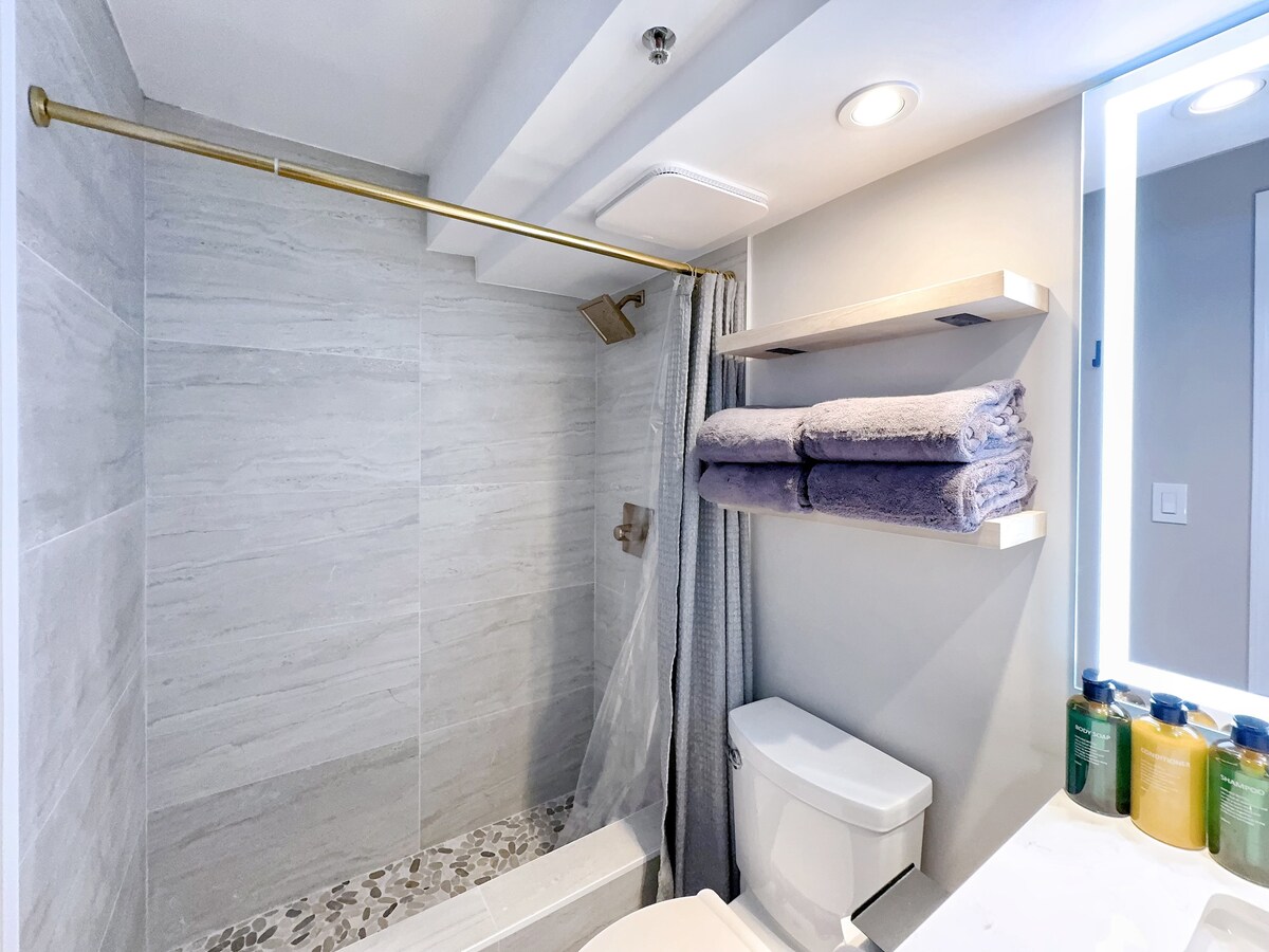 20F-Newly Remodeled Cozy Studio w/2Queens-Waikiki~