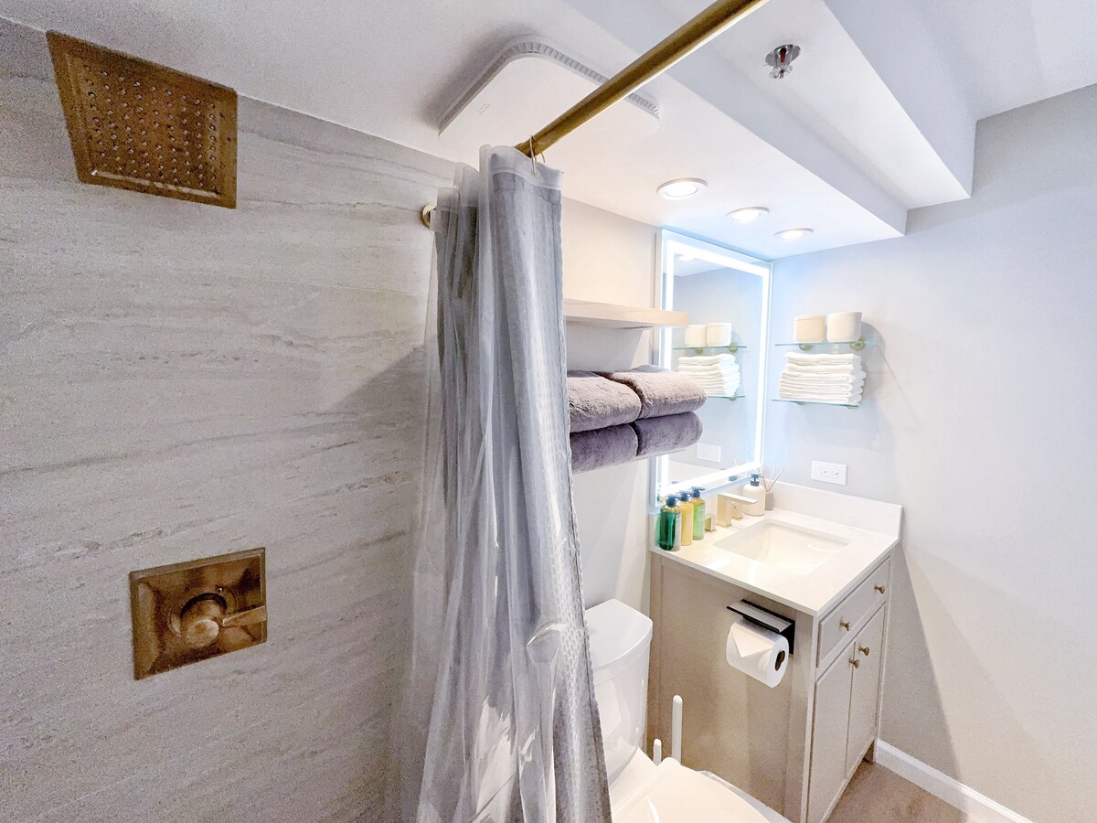 20F-Newly Remodeled Cozy Studio w/2Queens-Waikiki~