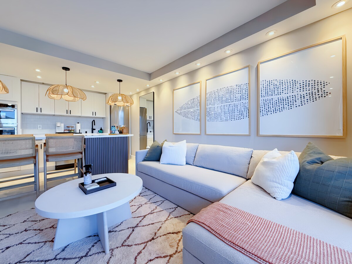 23F-Newly Renovated-Diamond Head View-1BR/Parking~