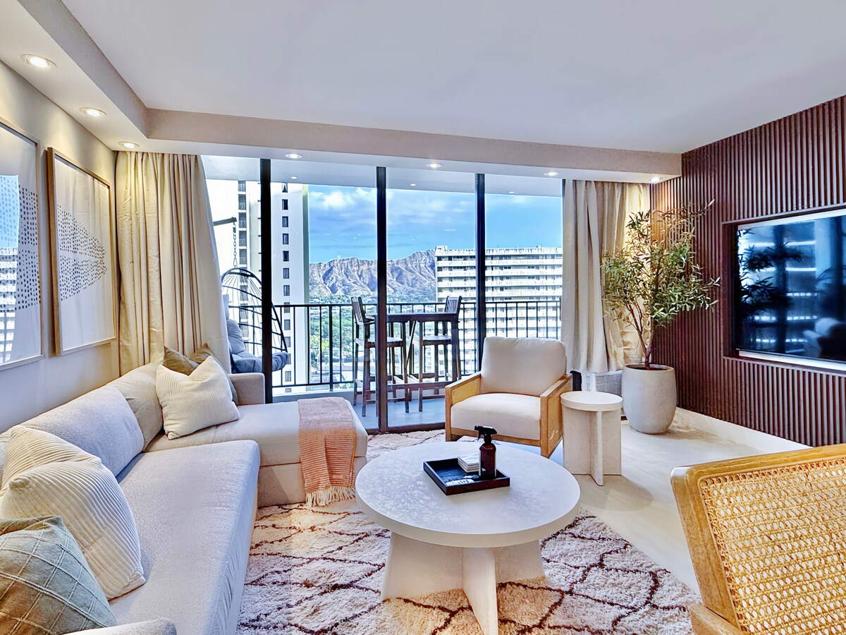 23F-Newly Renovated-Diamond Head View-1BR/Parking~