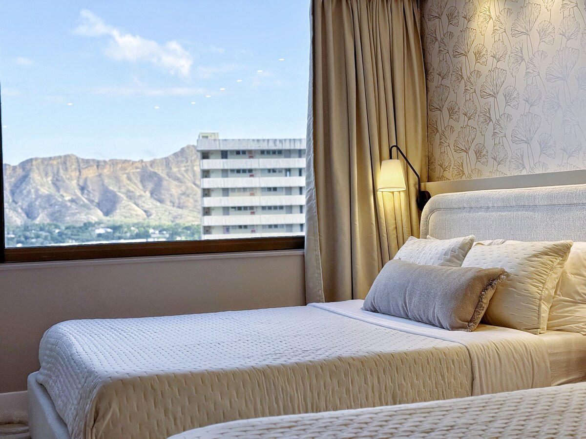 23F-Newly Renovated-Diamond Head View-1BR/Parking~