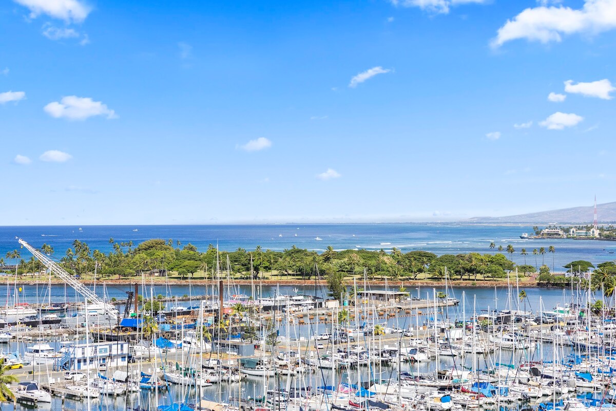 11F-Stunning Ocean View Condo-Ilikai Waikiki Beach