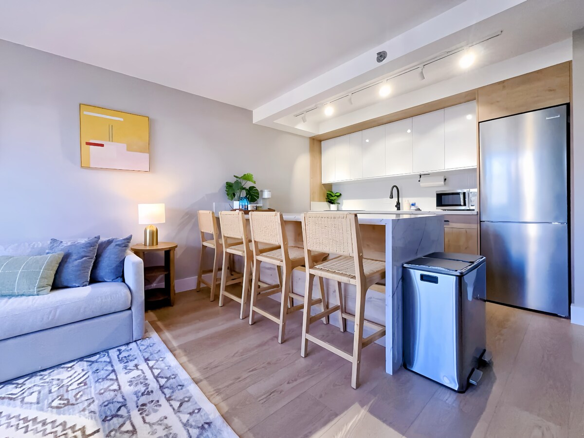 20F-Upscale Mountain View-1BR-Near Beach~