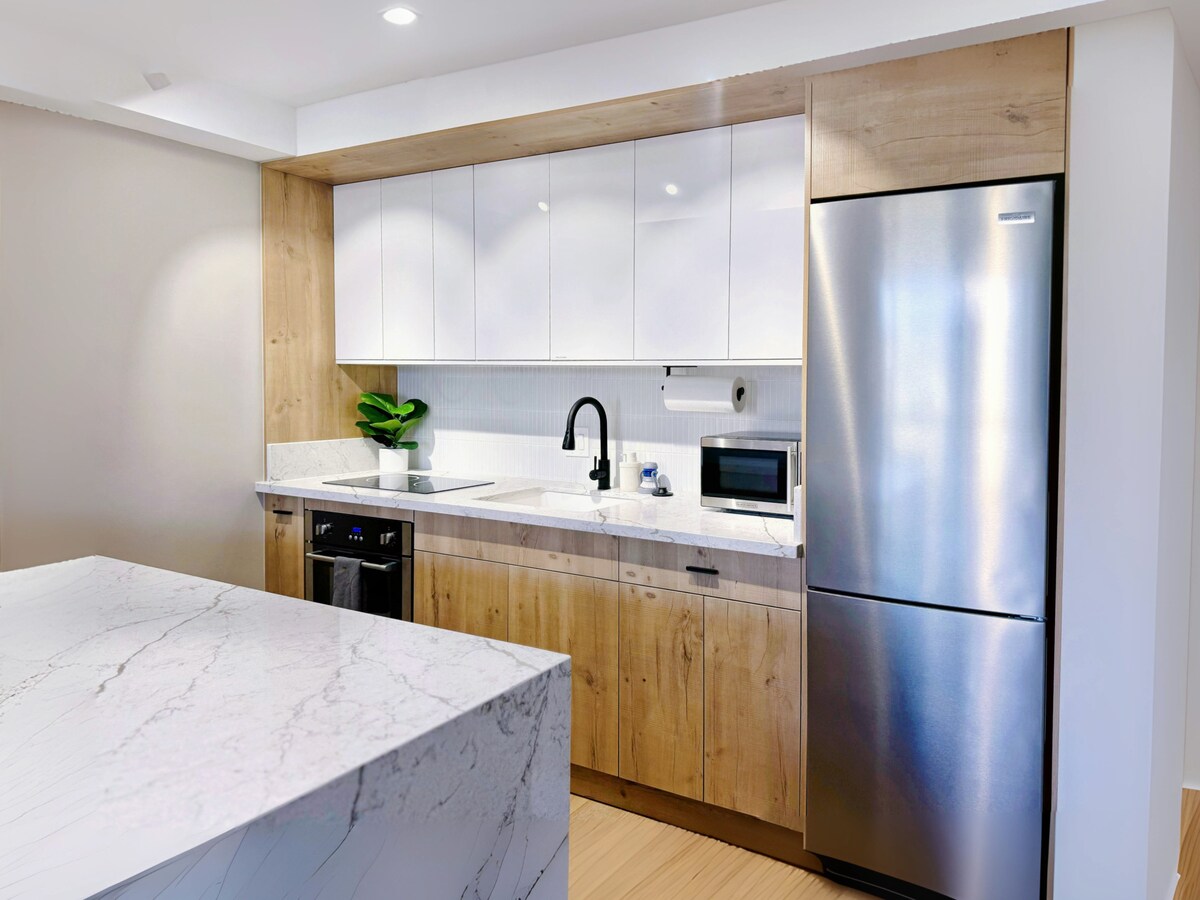 20F-Upscale Mountain View-1BR-Near Beach~