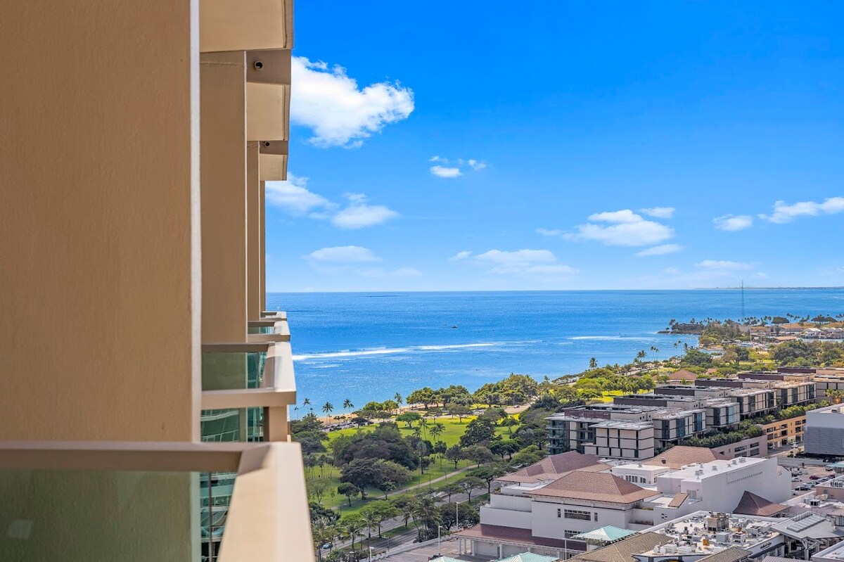 29F-Ala Moana Premium Double w/City & Ocean Views