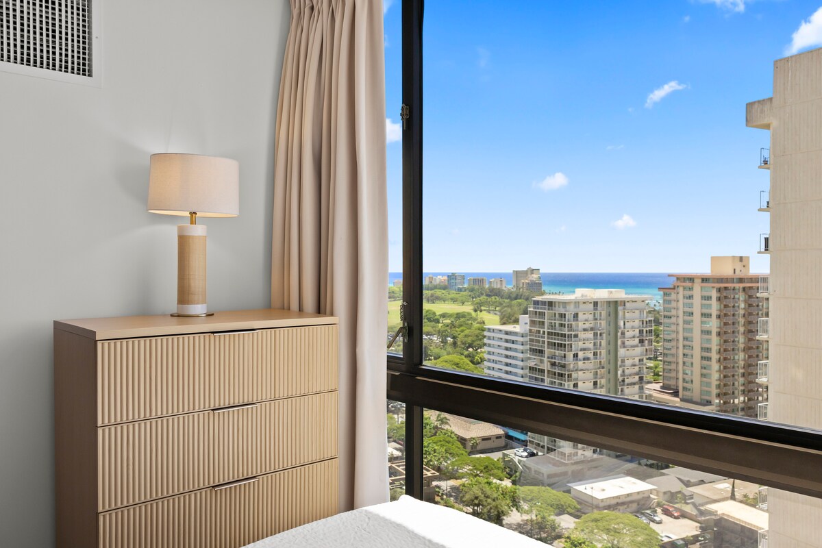 23F-Waikiki Gem-1BR w/Diamond Head & Ocean Views!