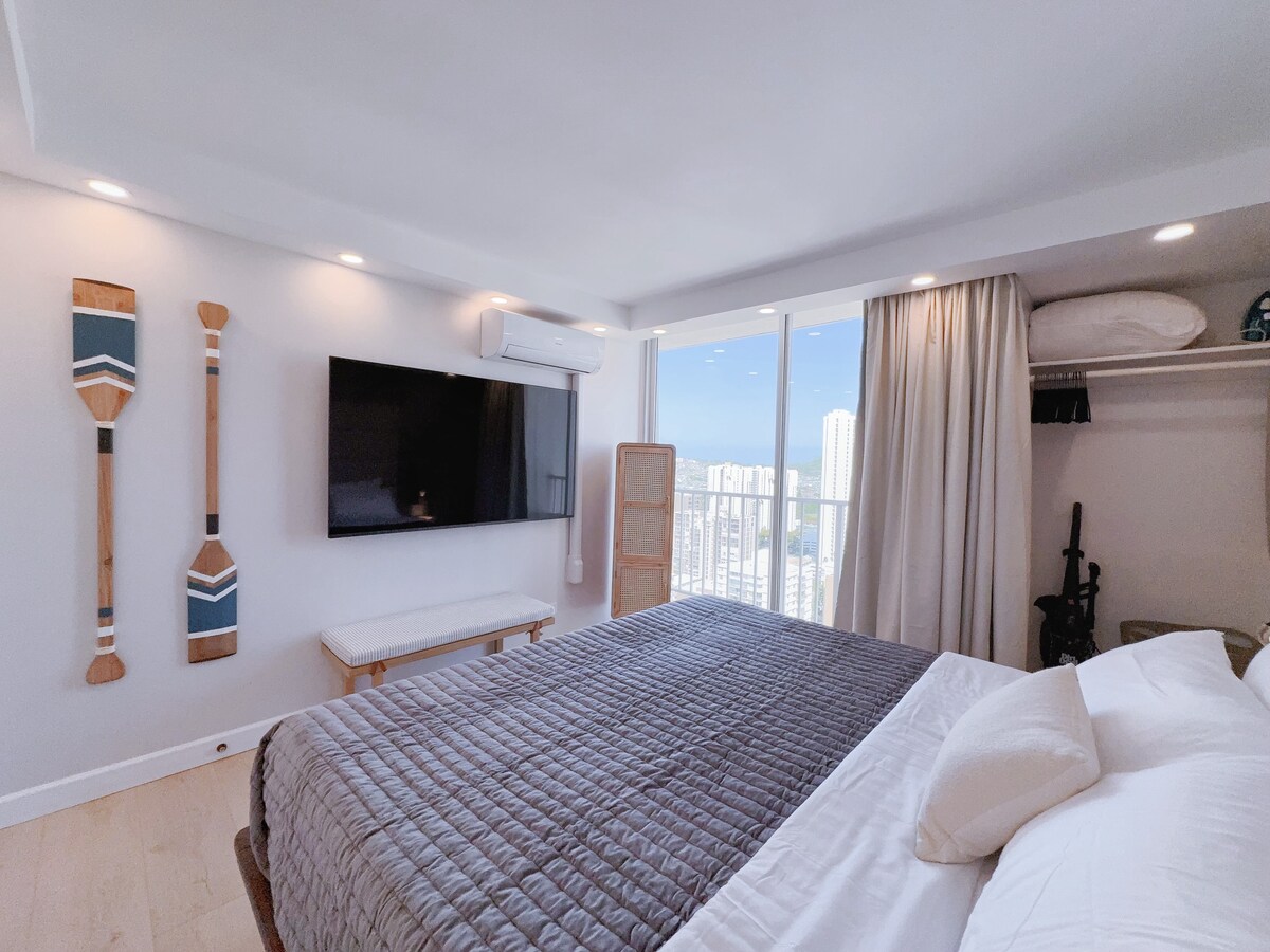 28F-Upscale Ocean View 1BR-3min Walk to Beach!