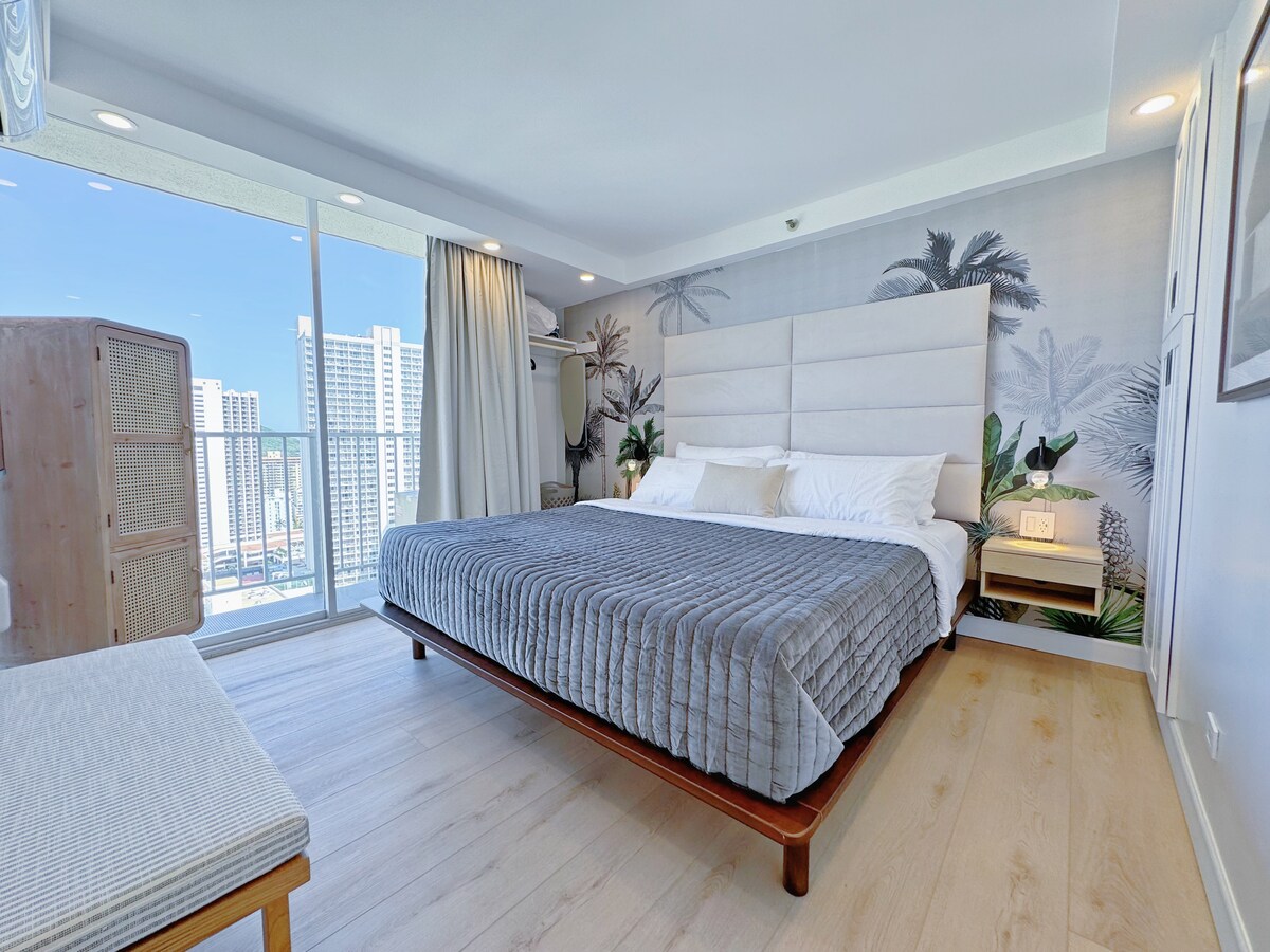 28F-Upscale Ocean View 1BR-3min Walk to Beach!