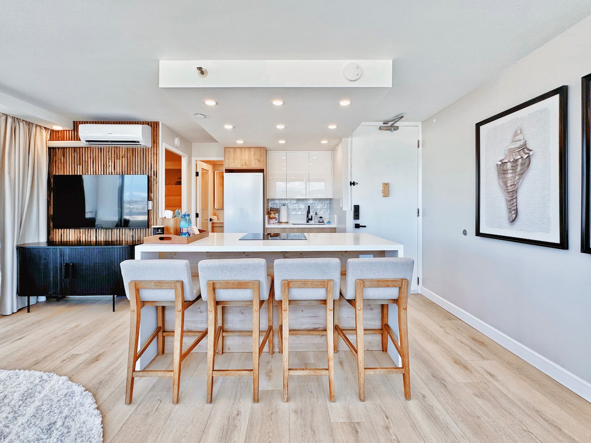 28F-Upscale Ocean View 1BR-3min Walk to Beach!