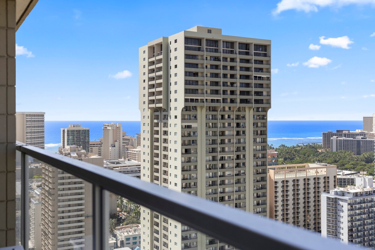 34F-Island Colony Studio-City/Partial Ocean Views