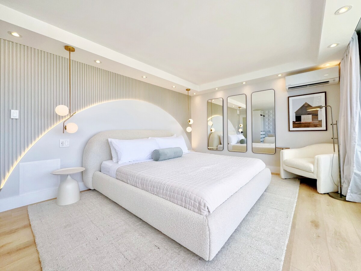 Top FL-Luxury Ocean View King Suite-Waikiki Beach~