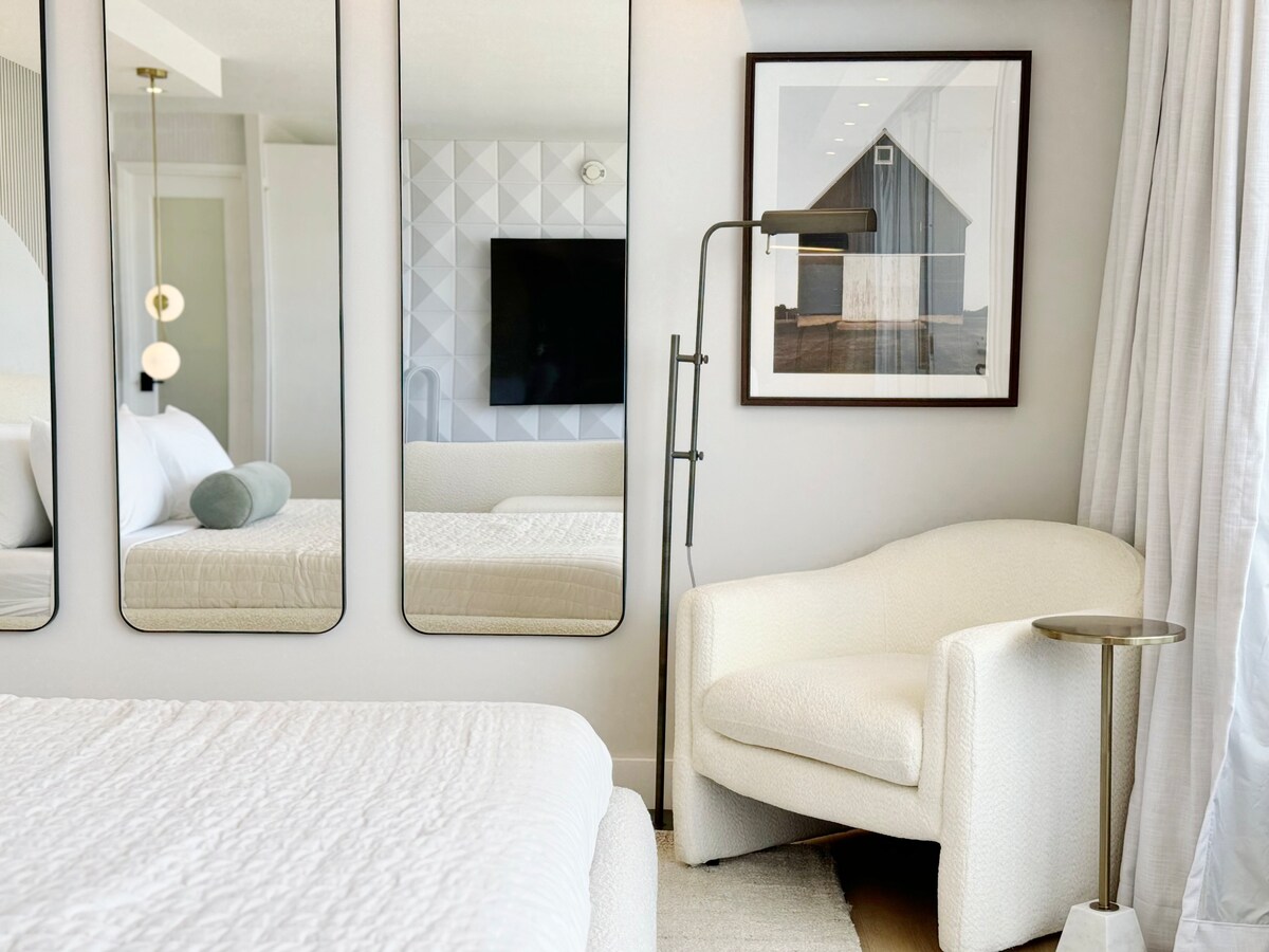Top FL-Luxury Ocean View King Suite-Waikiki Beach~