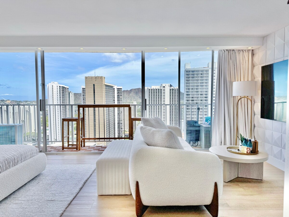 Top FL-Luxury Ocean View King Suite-Waikiki Beach~