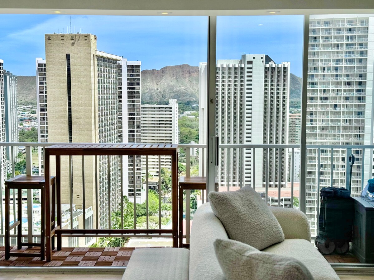 Top FL-Luxury Ocean View King Suite-Waikiki Beach~