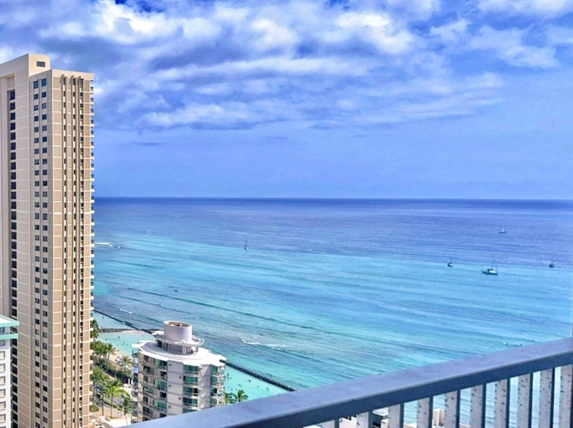 Top FL-Luxury Ocean View King Suite-Waikiki Beach~