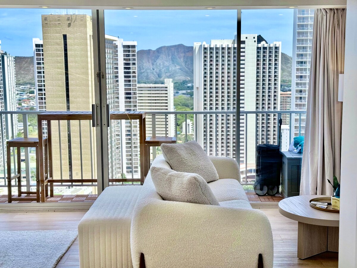 Top FL-Luxury Ocean View King Suite-Waikiki Beach~