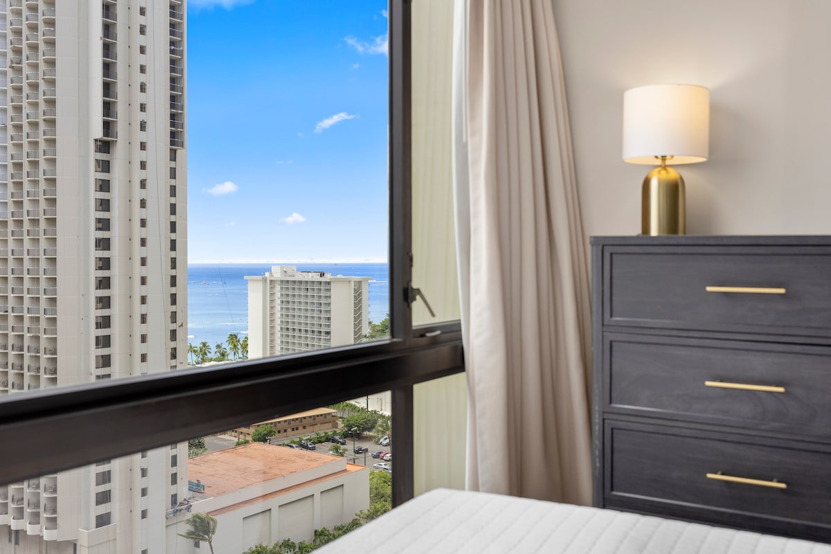 21F-Beautiful Diamond Head View-1BR w/Free Parking