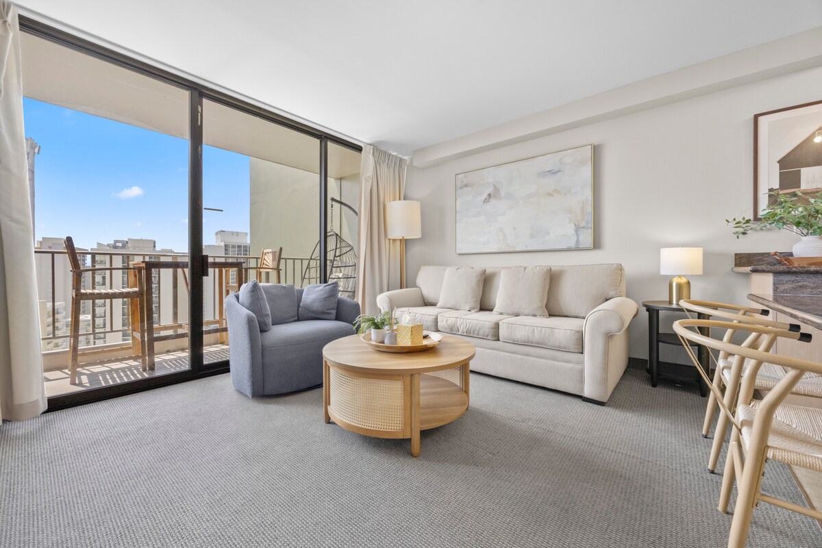21F-Beautiful Diamond Head View-1BR w/Free Parking