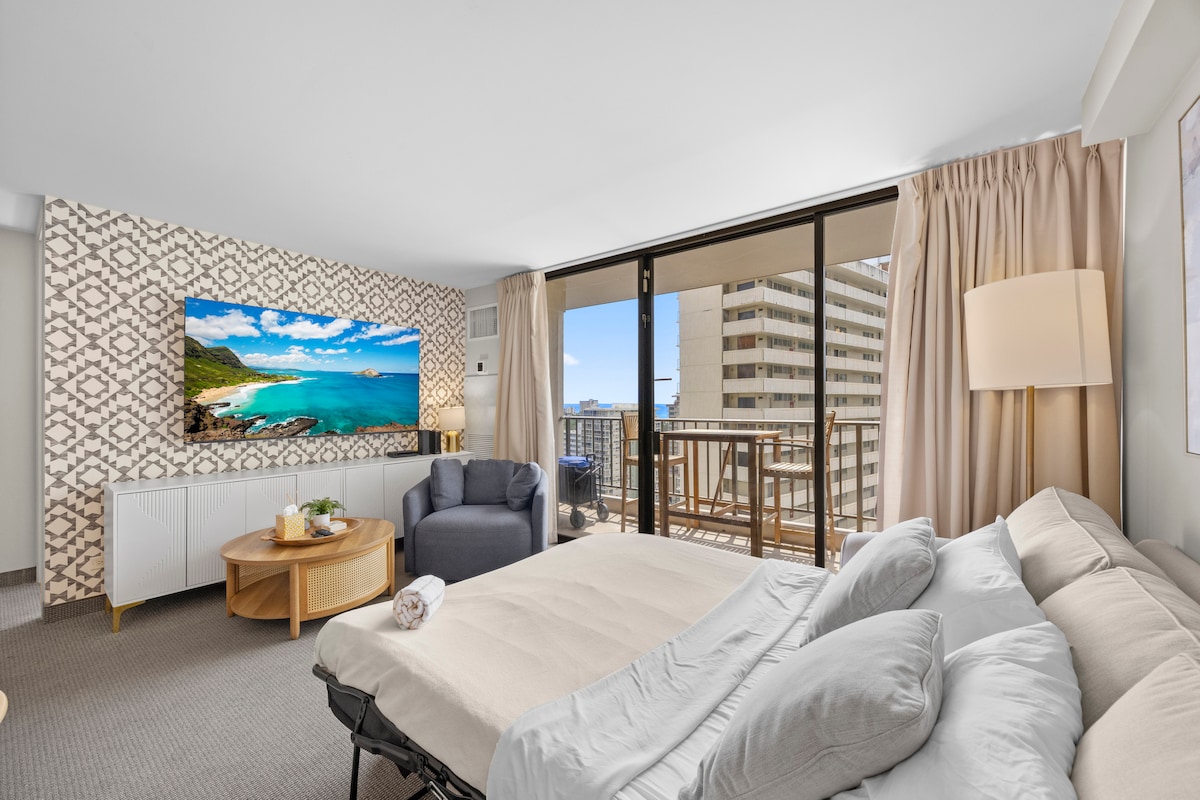 21F-Beautiful Diamond Head View-1BR w/Free Parking