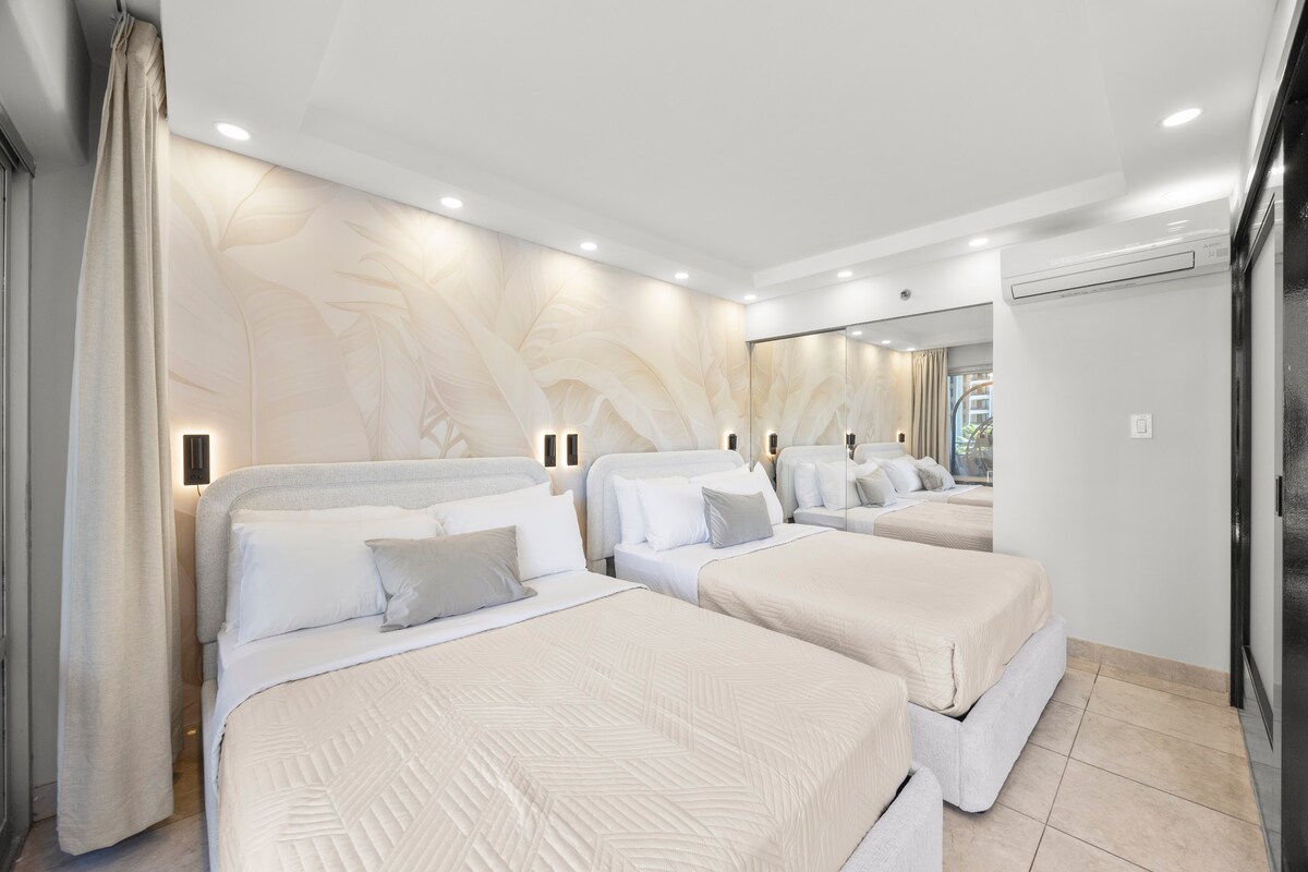 Beautiful Ilikai 2BR/2BTH Corner Suite-Waikiki