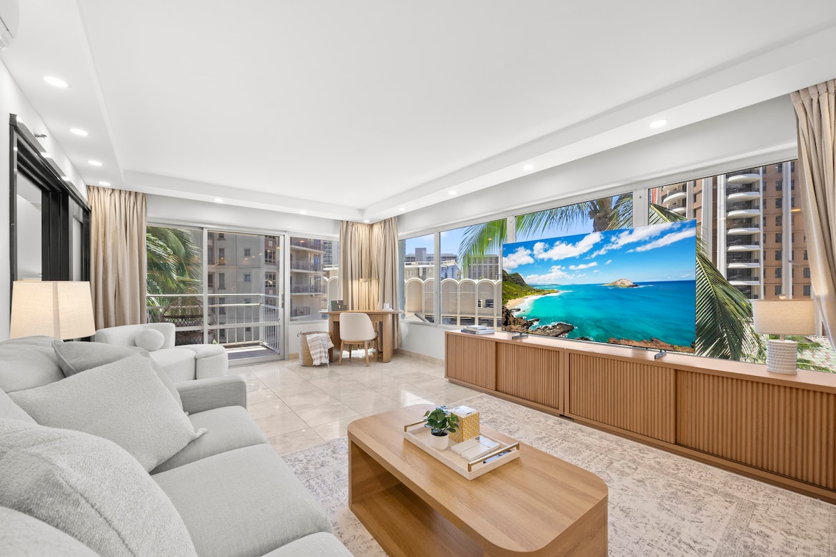 Beautiful Ilikai 2BR/2BTH Corner Suite-Waikiki
