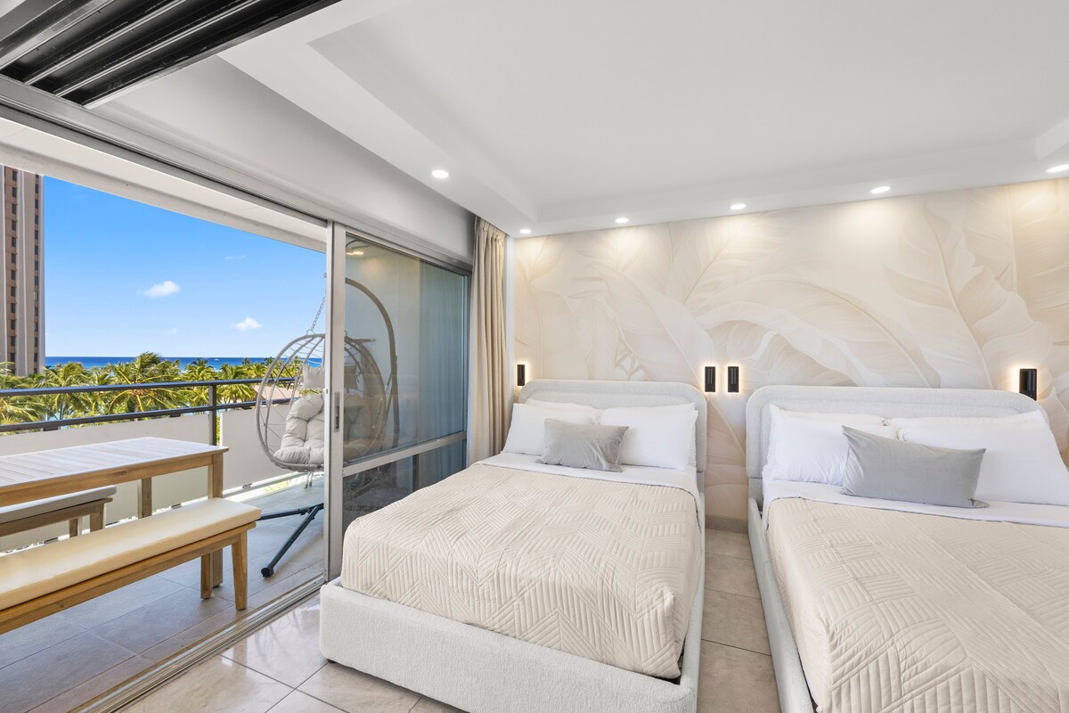 Beautiful Ilikai 2BR/2BTH Corner Suite-Waikiki